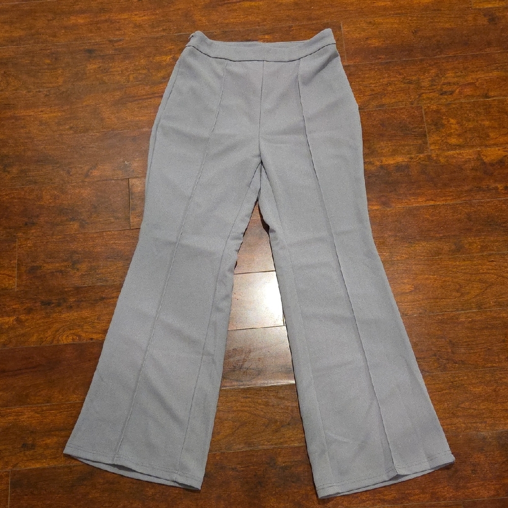 SHEIN Women's Light Gray Flare Pants